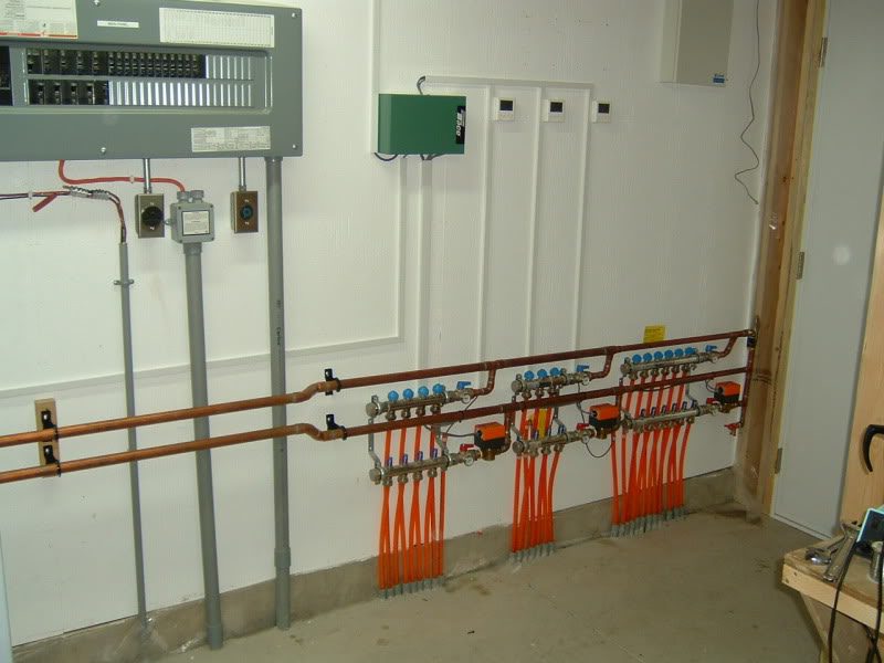 floor-heat-1 Floor heat setup in a residential home